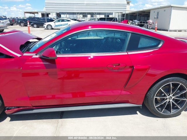 Ford Mustang Ecoboost Premium Fastback 2022 1FA6P8TH7N5150225 Image 15