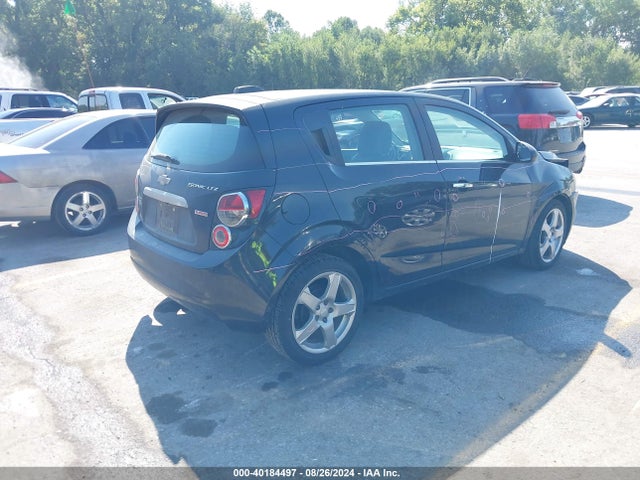 Chevrolet Sonic Ltz Auto 2015 1G1JE6SBXF4133348 Image 4