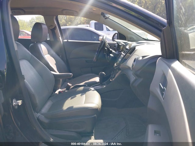 Chevrolet Sonic Ltz Auto 2015 1G1JE6SBXF4133348 Image 5