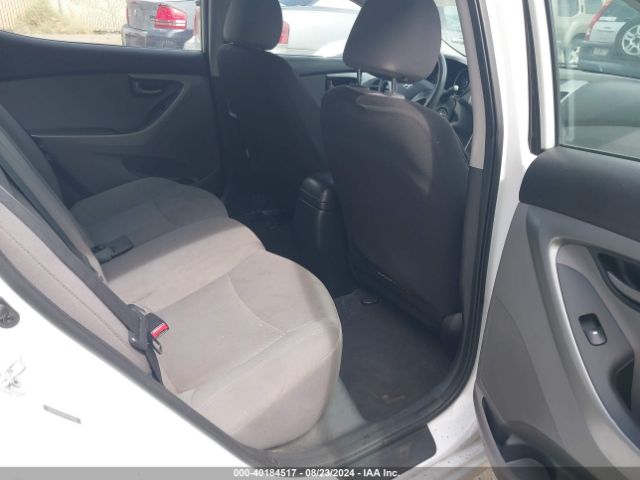 5NPDH4AE9FH627948 Hyundai ELANTRA SE
