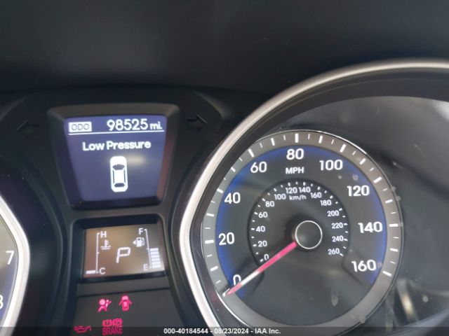 KMHD35LH8GU264640 Hyundai ELANTRA GT