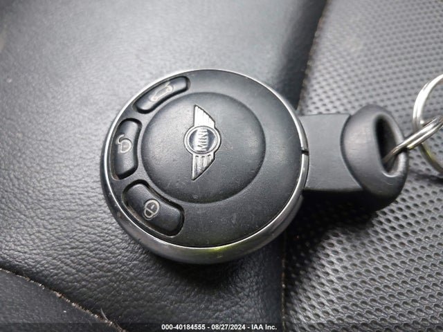 2016 MINI COUNTRYMAN WMWZC3C55GWT08762 Photo 10