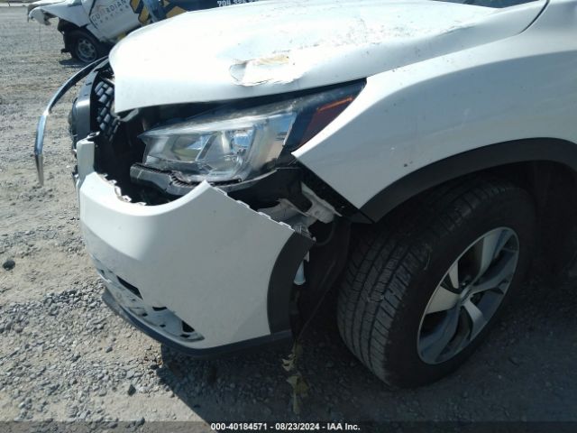 4S4WMACD8K3444081 Subaru Ascent Premium