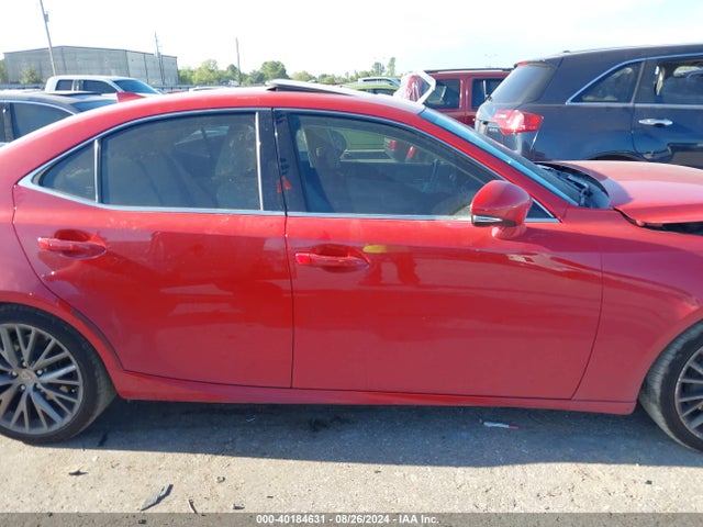 Lexus IS 200T 2016 JTHBA1D2XG5003944 Image 13
