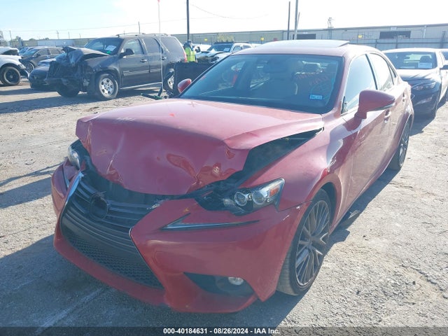 JTHBA1D2XG5003944 Lexus IS 200T