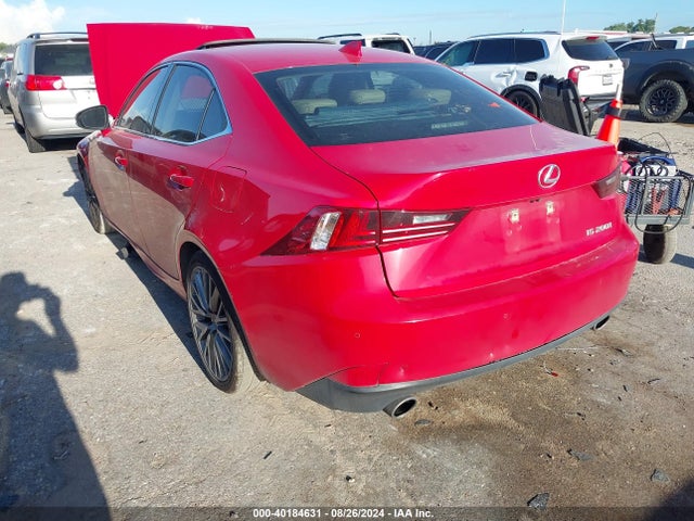 JTHBA1D2XG5003944 Lexus IS 200T
