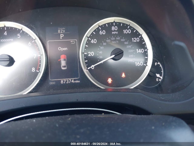 JTHBA1D2XG5003944 Lexus IS 200T