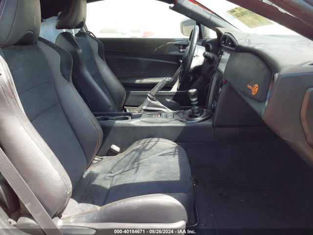 Toyota na 2017 JF1ZNAA19H9707097 Image 5