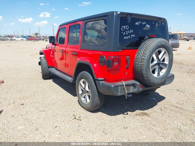 1C4HJXEN5JW243685 Jeep Wrangler Unlimited Sahara 4x4