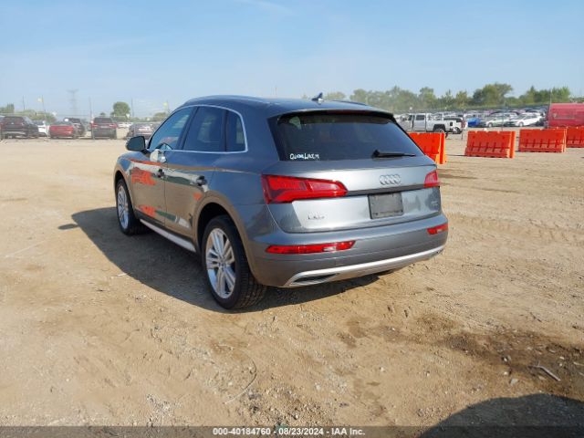 WA1BNAFY5J2139215 Audi Q5 2.0t Premium/2.0t Tech Premium