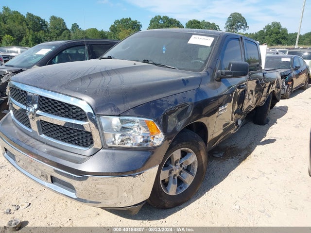 1C6RR6LG5NS198361 RAM 1500 Classic Slt  4x2 5'7 Box