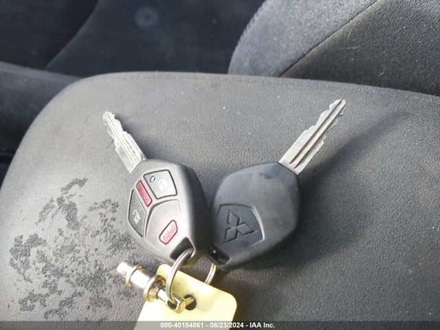 2011 MITSUBISHI OUTLANDER JA4AS2AWXBU011185 Photo 10