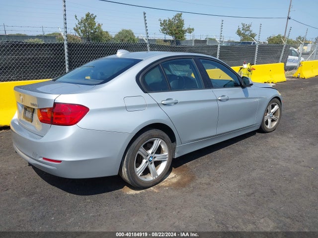 BMW 328I 2014 WBA3C1C51EK112445 Image 4