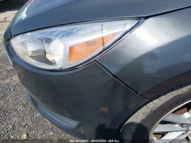 Ford FOCUS SE 2015 1FADP3K27FL311144 Image 13