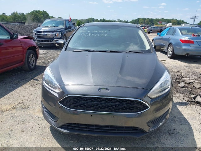 Ford FOCUS SE 2015 1FADP3K27FL311144 Image 6