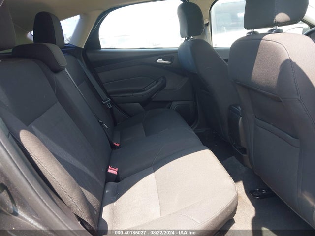 Ford FOCUS SE 2015 1FADP3K27FL311144 Image 8