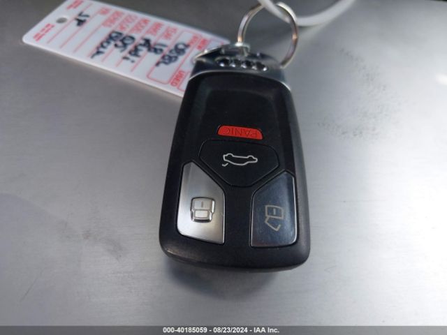 WA1BNAFY9J2204731 Audi Q5 2.0t Premium/2.0t Tech Premium