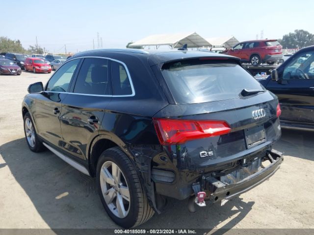 WA1BNAFY9J2204731 Audi Q5 2.0t Premium/2.0t Tech Premium