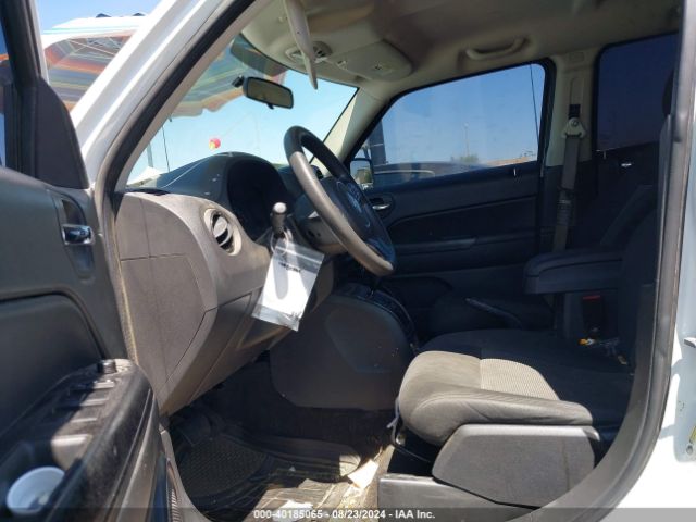 1C4NJPBA9ED703937 Jeep Patriot Altitude