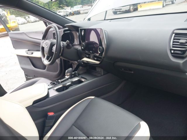 2T2AKCEZ5NC008904 Lexus NX 350H
