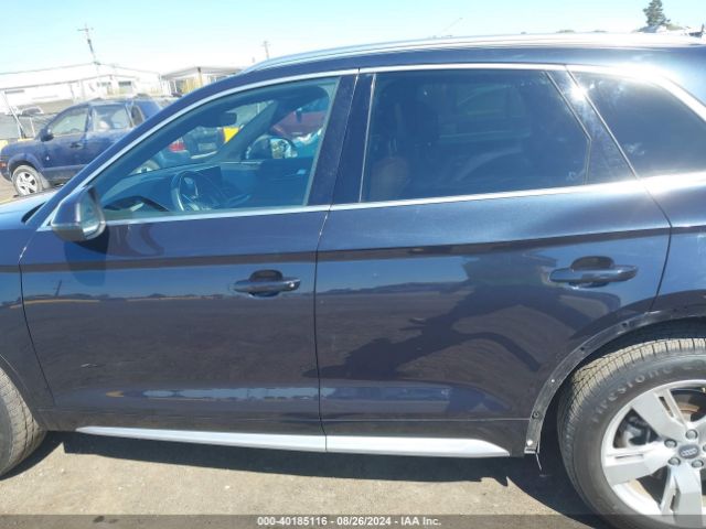 WA1BNAFY9J2079942 Audi Q5 2.0t Premium/2.0t Tech Premium