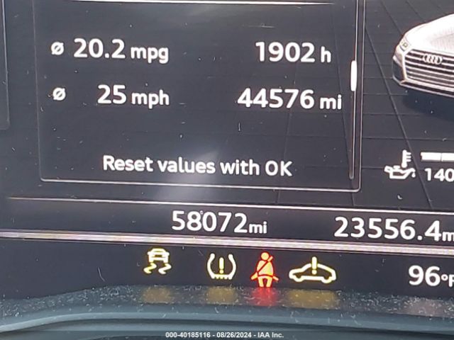 WA1BNAFY9J2079942 Audi Q5 2.0t Premium/2.0t Tech Premium