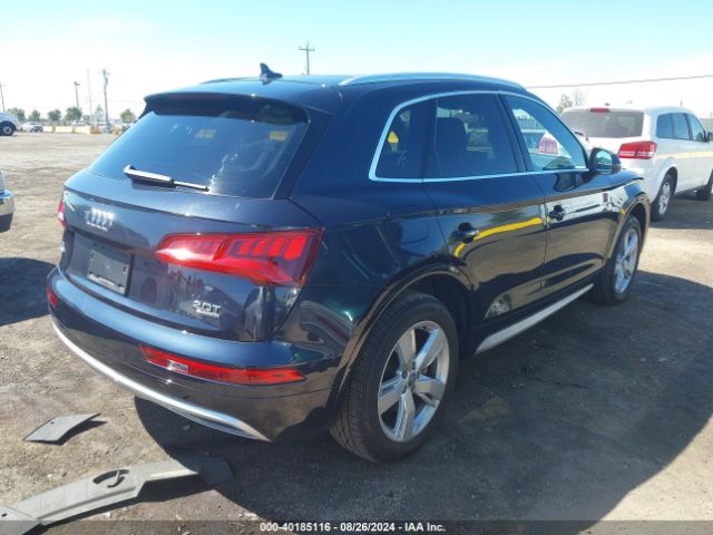 WA1BNAFY9J2079942 Audi Q5 2.0t Premium/2.0t Tech Premium