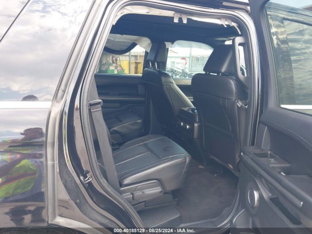 1FMJU1HT8MEA70007 Ford Expedition Xlt