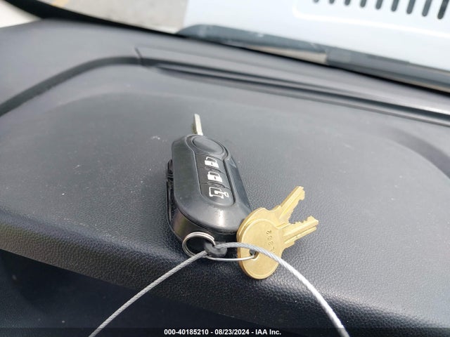 3C6TRVNG5KE555761 RAM Promaster 1500 Low Roof 118 Wb