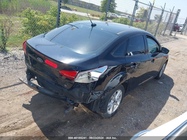 Ford FOCUS SE 2018 1FADP3F22JL320160 Image 4