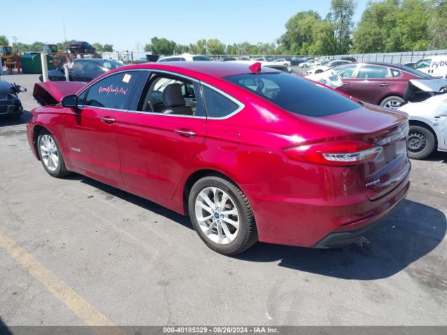 3FA6P0MU9KR262370 Ford Fusion Hybrid Sel