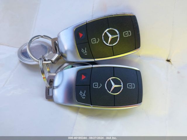 W1K3G4FB4MJ285428 Mercedes-Benz A 220 4matic