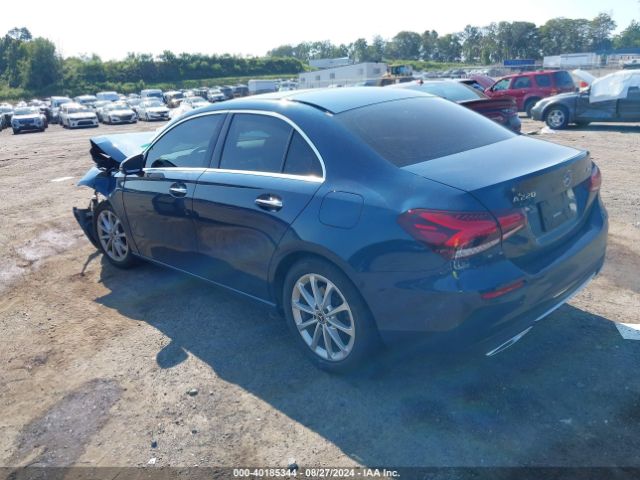 W1K3G4FB4MJ285428 Mercedes-Benz A 220 4matic