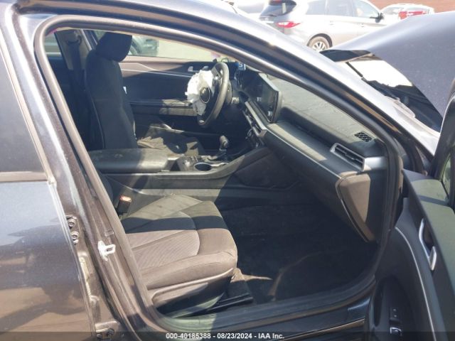 5XXG14J2XNG106674 KIA K5 LXS