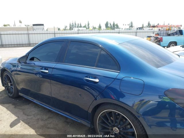WDD3G4EB5KW021538 Mercedes-Benz A 220