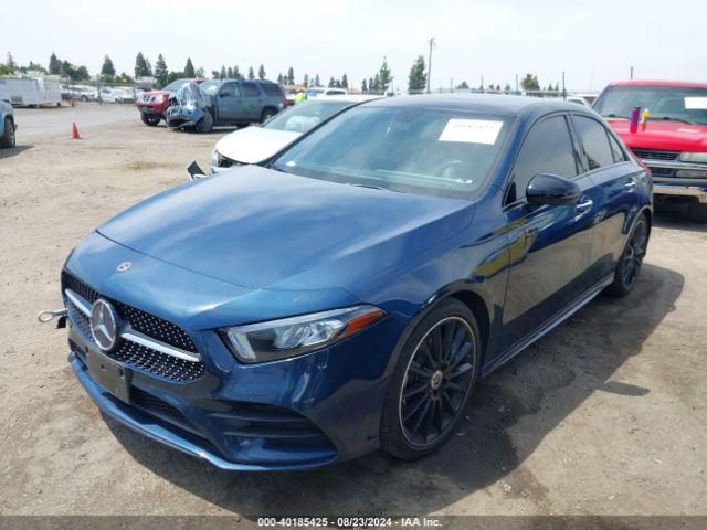 WDD3G4EB5KW021538 Mercedes-Benz A 220