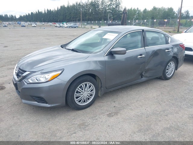 Nissan Altima 2.5 S 2018 1N4AL3AP5JC210091 Image 2