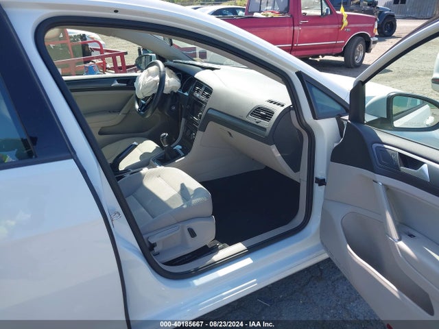 3VWW57AU6KM031675 Volkswagen Golf 1.4t S/1.4t Se