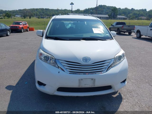 5TDKZ3DC5HS795074 Toyota Sienna Le 8 Passenger
