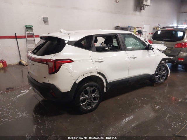 KIA Seltos Lx 2024 KNDEPCAA1R7539922 Image 4