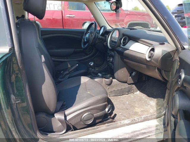 2012 MINI COOPER WMWSU3C56CT369743 Photo 4