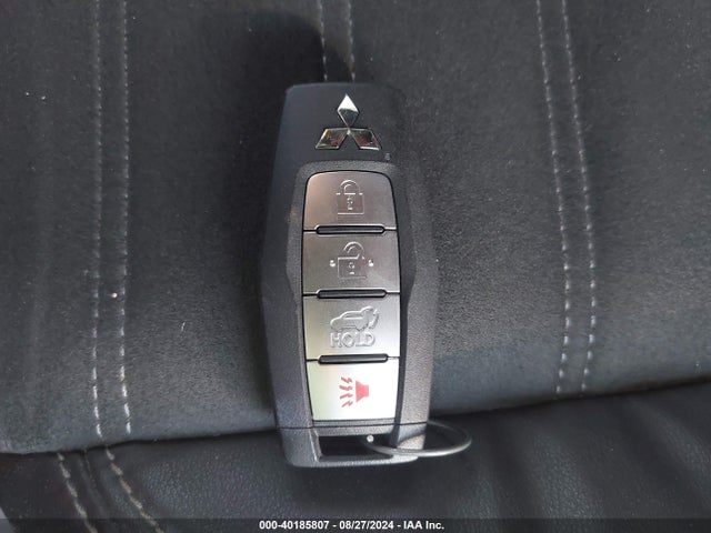 2022 MITSUBISHI OUTLANDER JA4J4UA87NZ069429 Photo 10