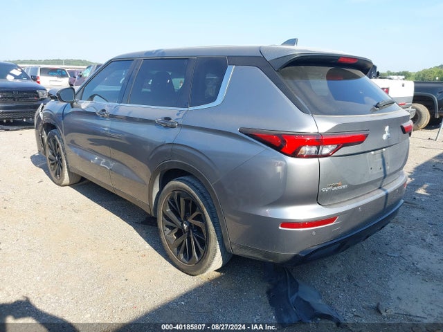 2022 MITSUBISHI OUTLANDER JA4J4UA87NZ069429 Photo 2