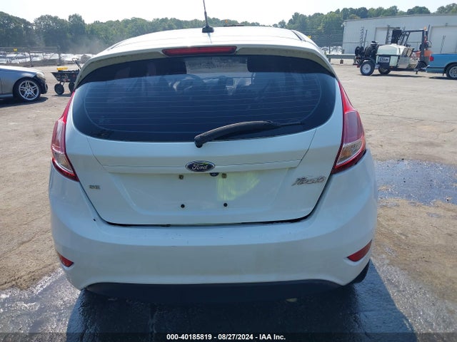 Ford FIESTA SE 2018 3FADP4EJ9JM122334 Image 16