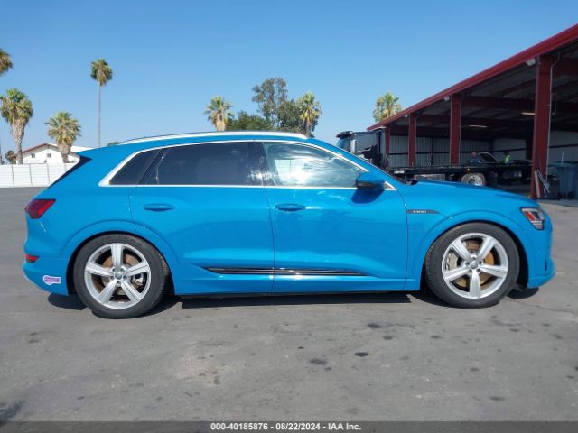 WA1VAAGE5KB015024 Audi E-tron Premium Plus