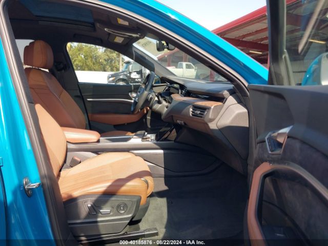 WA1VAAGE5KB015024 Audi E-tron Premium Plus