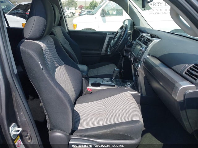 Toyota 4RUNNER SR5 2014 JTEBU5JR2E5169997 Image 5