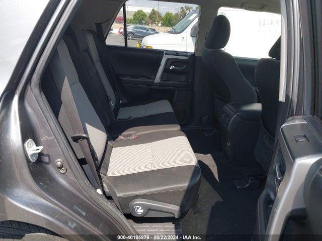Toyota 4RUNNER SR5 2014 JTEBU5JR2E5169997 Image 8