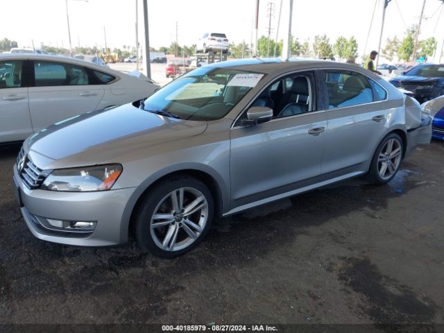 1VWCT7A36EC020200 Volkswagen Passat 1.8t Sel Premium