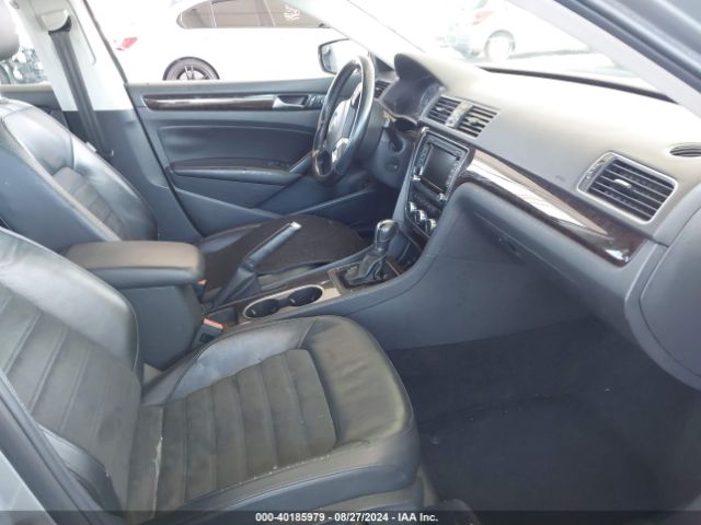 1VWCT7A36EC020200 Volkswagen Passat 1.8t Sel Premium